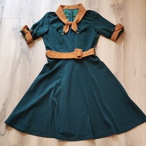 NWOT Stylish Green and Tan Kids Dress